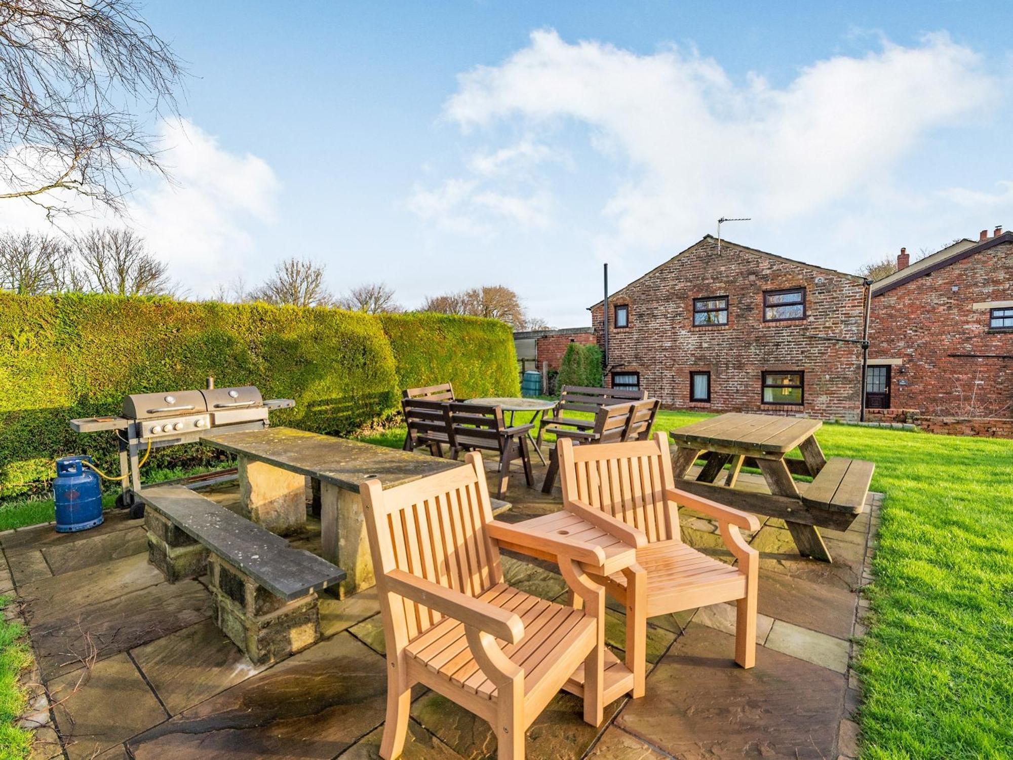 The Barn Villa Poulton-le-Fylde Dış mekan fotoğraf